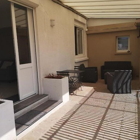 Appartement 2 Pieces Avec Terrasse Proche Mer Et Commerces Ouistreham Bagian luar foto